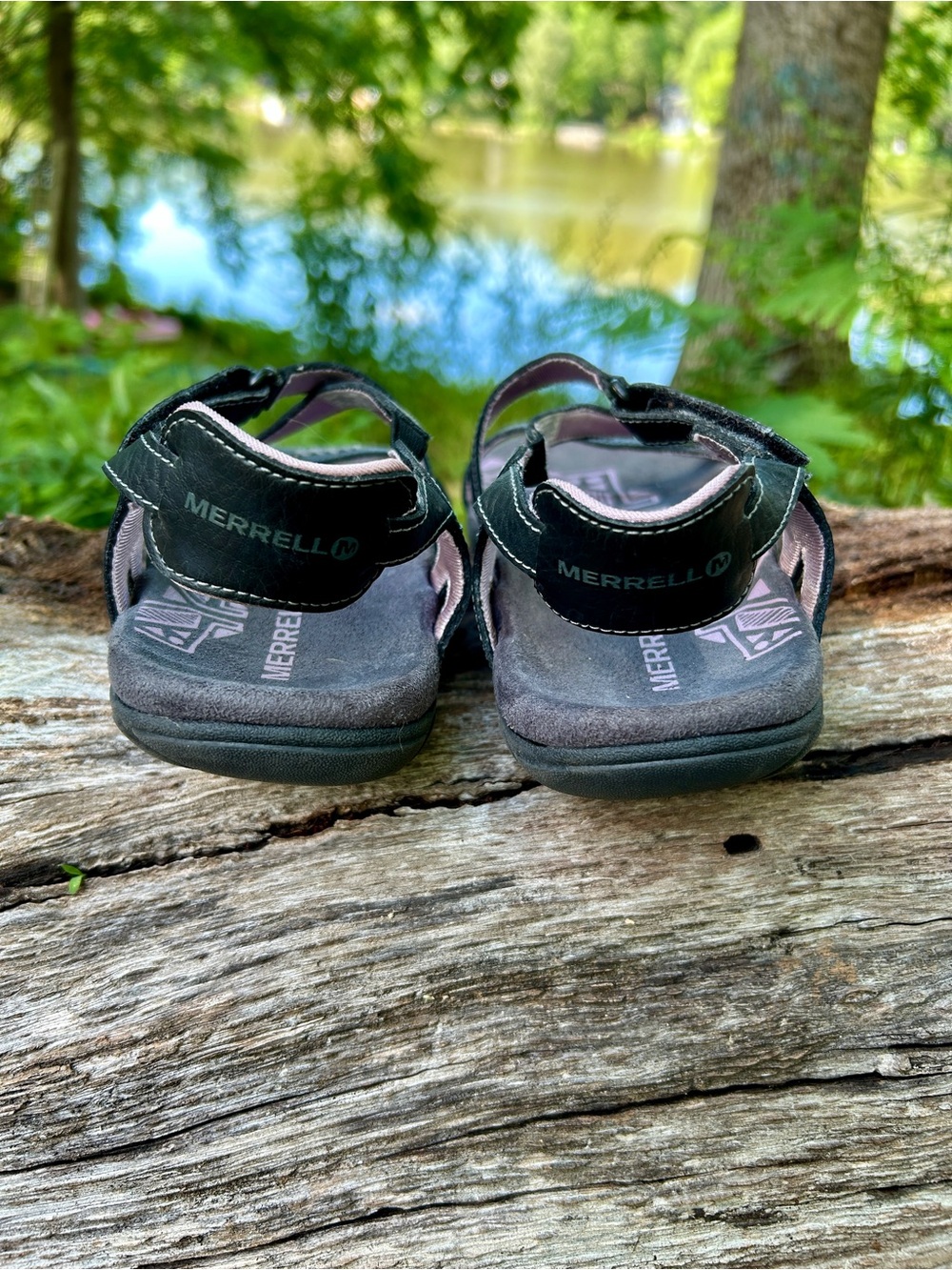 Merrell Women's Black Strappy Leather Sandals - Picture 7 of 15